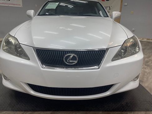 Used 2008 Lexus IS 250 image 3