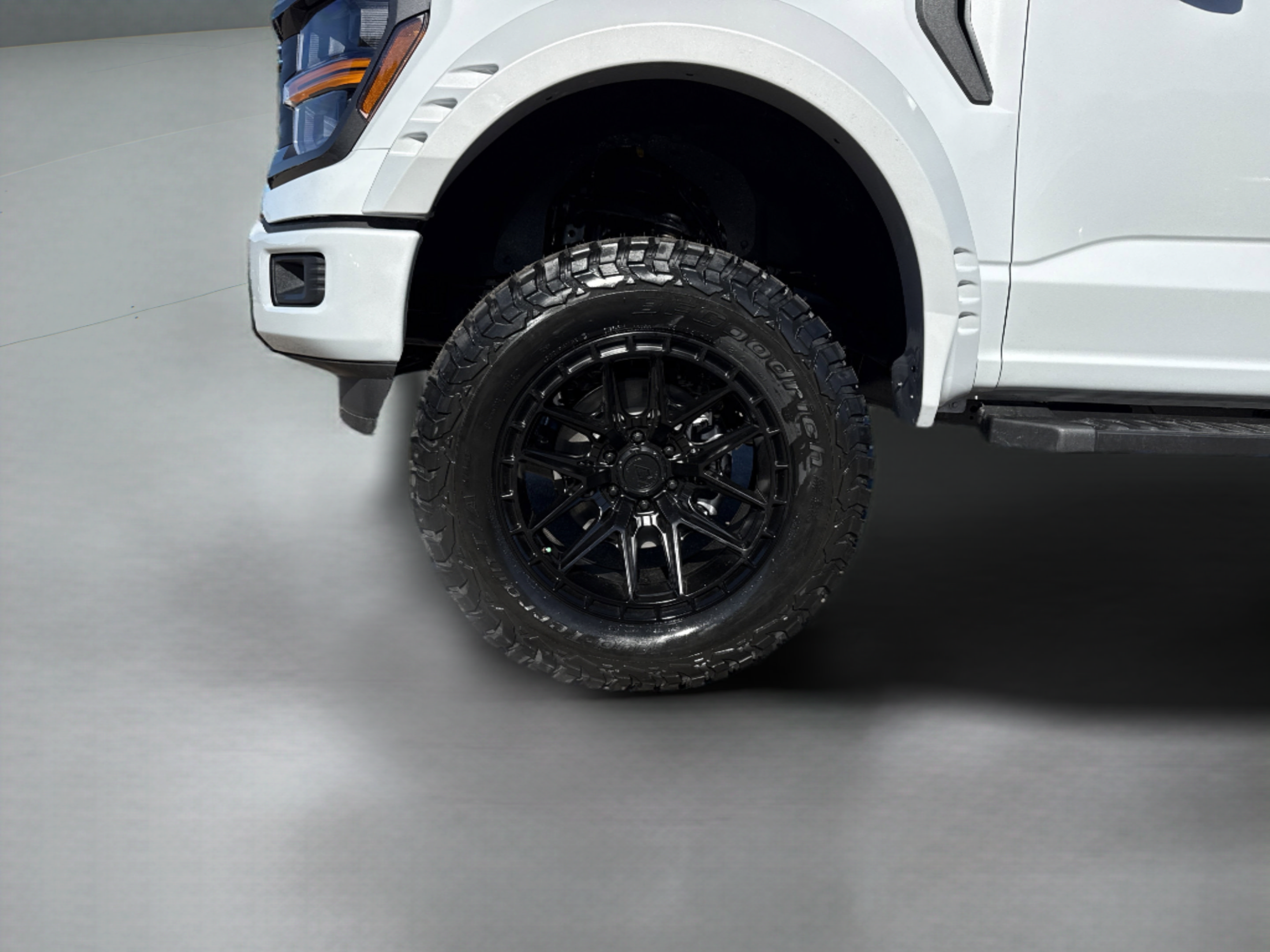 New 2025 Ford F150 STX w/ Equipment Group 200A AWD/4WD image 32