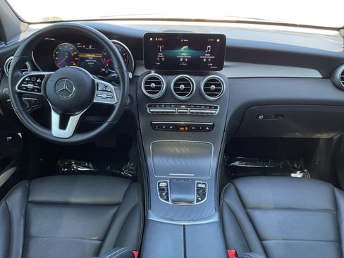 Used 2020 Mercedes-Benz GLC 300 image 10