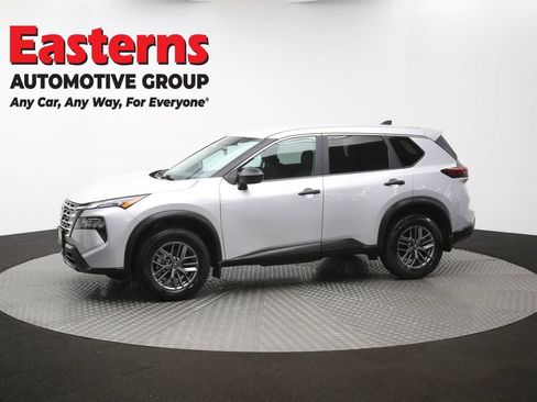 Used 2024 Nissan Rogue S AWD/4WD image 59