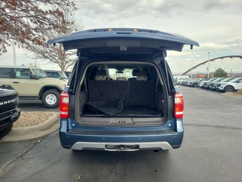 Certified 2019 Ford Expedition Max XLT w/ Equipment Group 202A image 31