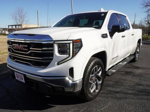 Used 2023 GMC Sierra 1500 SLT w/ SLT Premium Package image 7
