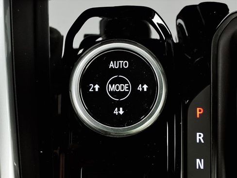 New 2026 Chevrolet Colorado ZR2 w/ Technology Package image 8