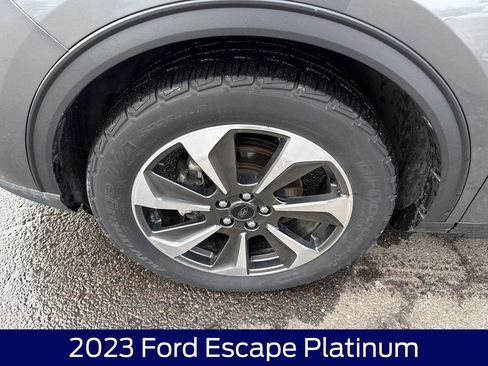 Used 2023 Ford Escape Platinum image 11