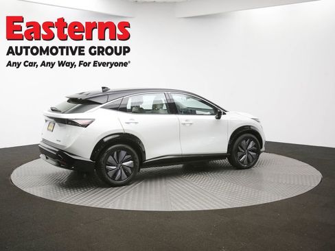 Used 2023 Nissan Ariya FWD image 42