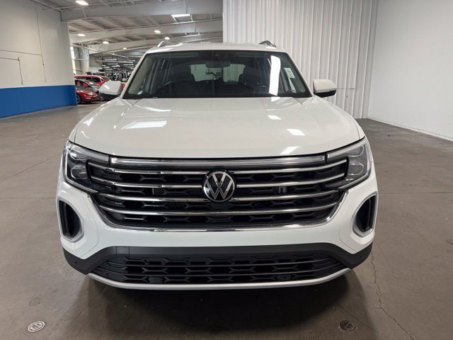 Used 2025 Volkswagen Atlas SE AWD/4WD image 8