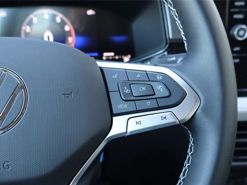 New 2026 Volkswagen Taos S FWD image 16