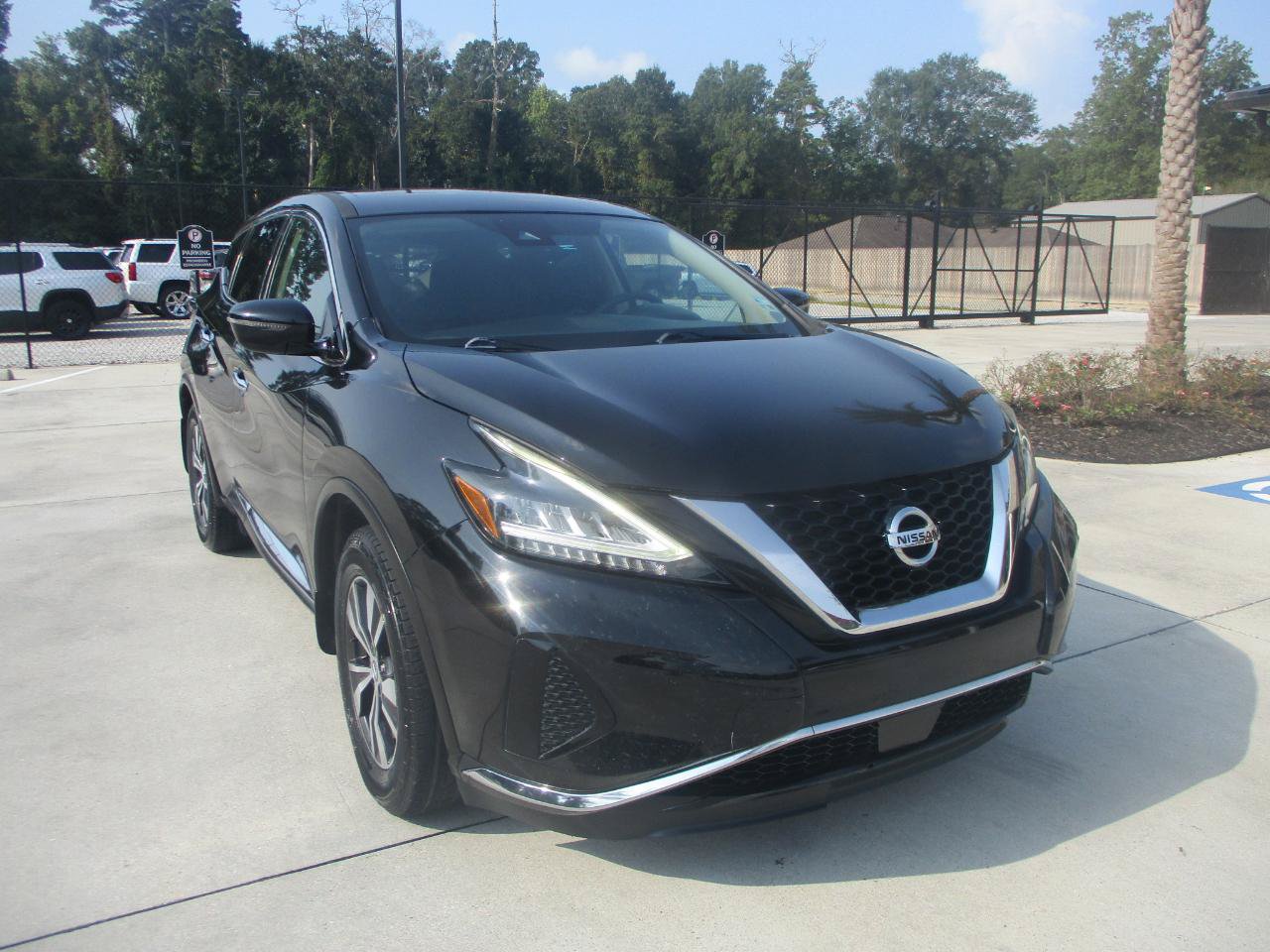 Used 2020 Nissan Murano S w/ Technology Package FWD image 2