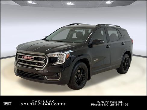 Used 2023 GMC Terrain AT4 AWD/4WD image 1