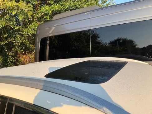 Used 2016 Honda CR-V Touring image 5