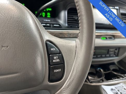 Used 1998 Ford Crown Victoria LX RWD image 28