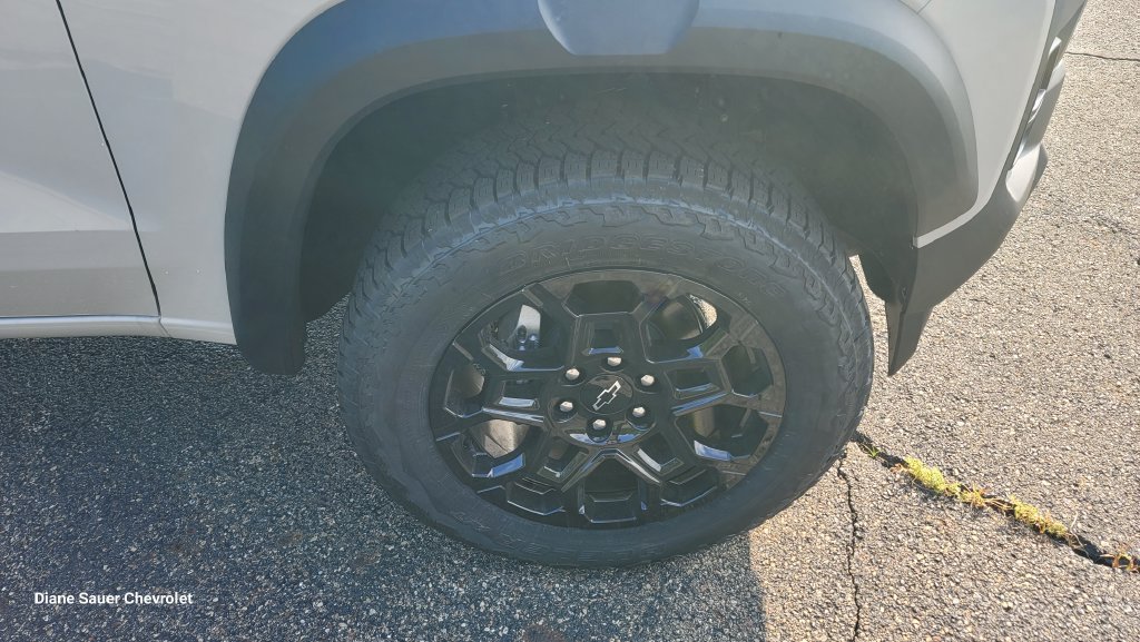 New 2026 Chevrolet Colorado Trail Boss AWD/4WD image 15