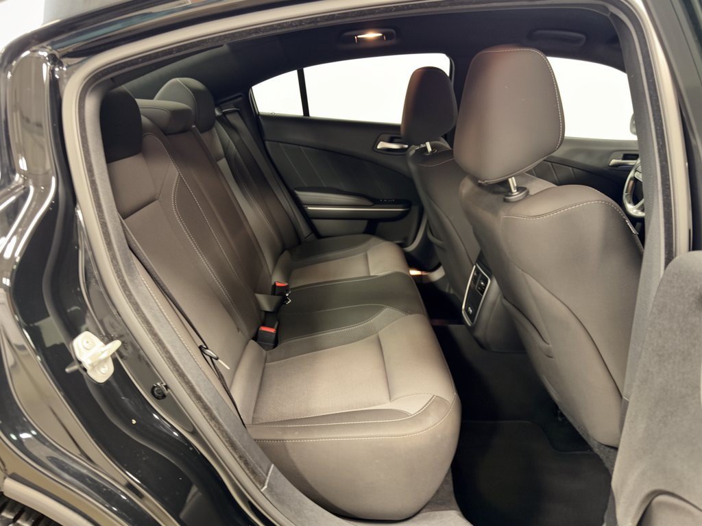 Used 2022 Dodge Charger SXT RWD image 29