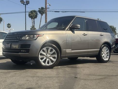 Used 2017 Land Rover Range Rover HSE AWD/4WD image 2