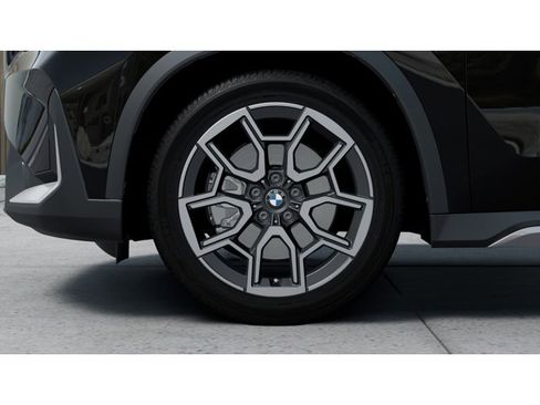 New 2026 BMW X1 xDrive28i w/ Convenience Package image 7