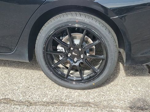 Used 2024 Chevrolet Malibu LT w/ Midnight Edition image 32