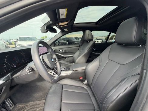 Certified 2025 BMW 330i Sedan w/ M Sport Package RWD image 9