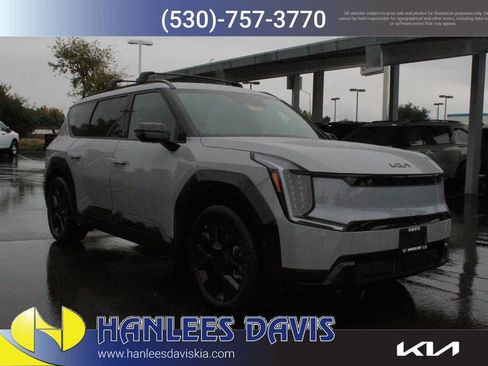 New 2026 Kia EV9 Land w/ Nightfall Edition Package image 5