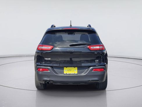 Used 2017 Jeep Cherokee Sport FWD image 7