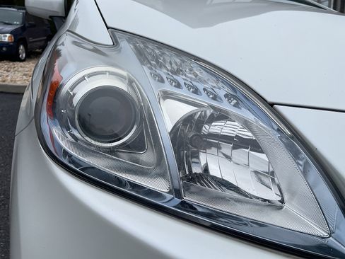 Used 2010 Toyota Prius Two FWD image 16