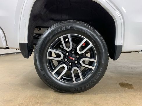 Used 2022 GMC Sierra 1500 AT4 w/ AT4 Preferred Package image 40