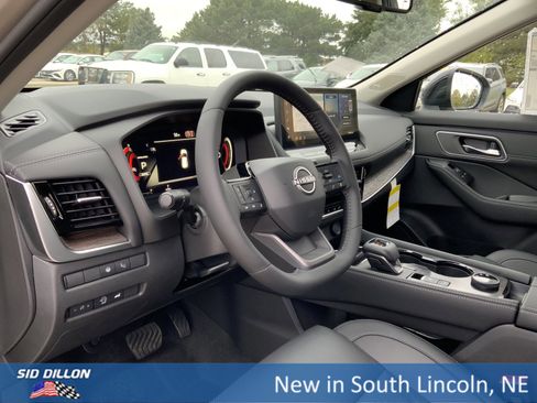 New 2026 Nissan Rogue Platinum w/ Platinum Premium Package image 6