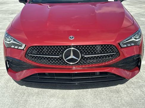 Used 2025 Mercedes-Benz CLA 250 image 33