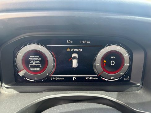 Used 2021 Nissan Rogue Platinum FWD image 2