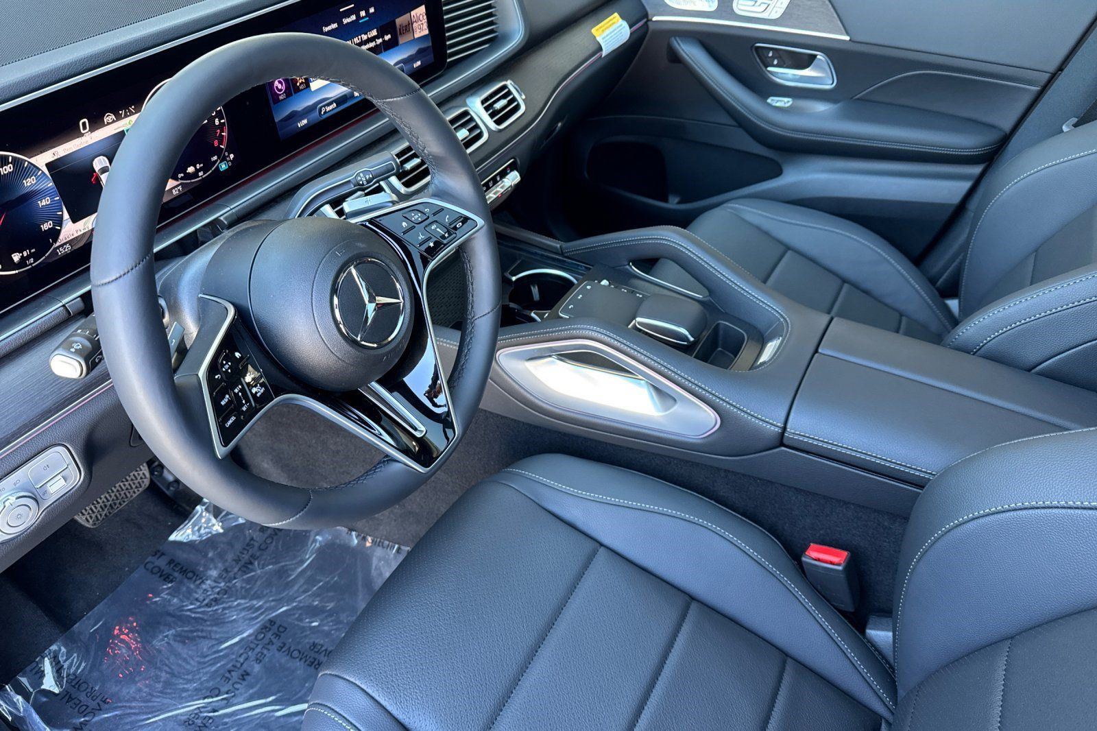 New 2026 Mercedes-Benz GLE 450e 4MATIC image 4