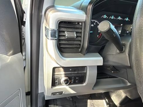 Used 2024 Ford F250 XL w/ STX Appearance Package AWD/4WD image 24