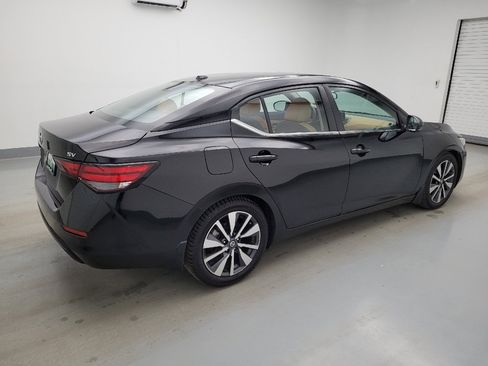 Used 2020 Nissan Sentra SV w/ SV Premium Package FWD image 10