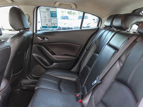 Used 2017 MAZDA MAZDA3 Touring image 21