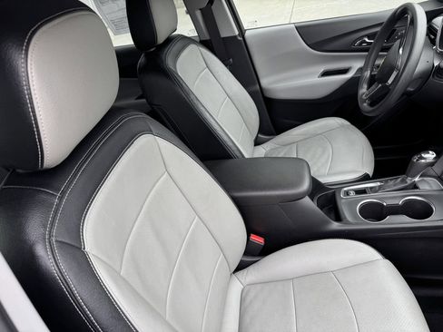 Used 2019 Chevrolet Equinox LS FWD image 26