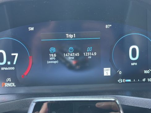 Used 2025 Ford Explorer ST-Line AWD/4WD image 19