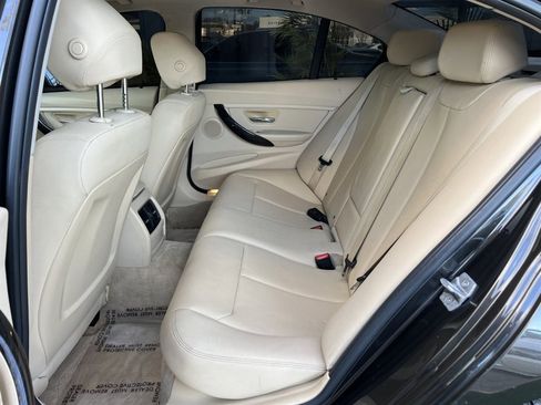 Used 2016 BMW 320i Sedan image 13