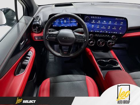 Used 2024 Chevrolet Blazer EV RS AWD/4WD image 25