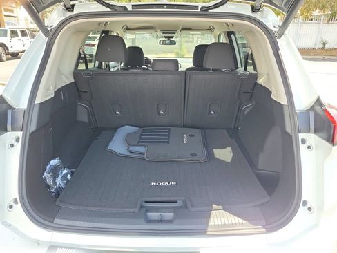 New 2026 Nissan Rogue SV w/ Cold Weather Package FWD image 13