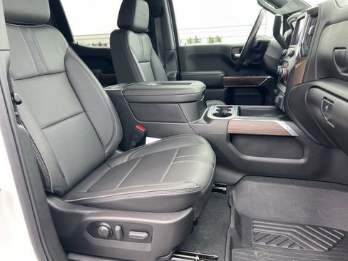 Used 2021 Chevrolet Silverado 1500 High Country w/ Safety Package II image 38