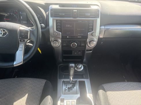Used 2021 Toyota 4Runner SR5 AWD/4WD image 13