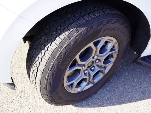 Certified 2025 Ford Expedition Active image 15