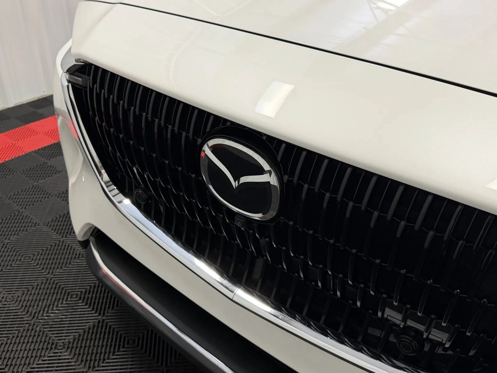 Used 2024 MAZDA CX-90 Plug-In Hybrid w/ Premium Plus AWD/4WD image 8