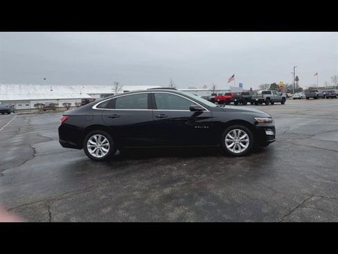 Used 2022 Chevrolet Malibu LT image 32