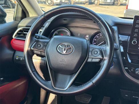 Used 2021 Toyota Camry XSE image 23