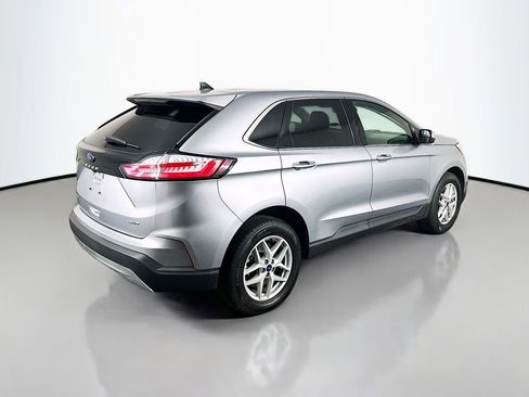 Used 2022 Ford Edge SEL image 7