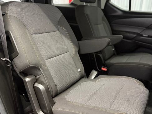Used 2020 Chevrolet Traverse LT w/ LPO, Floor Liner Package AWD/4WD image 19