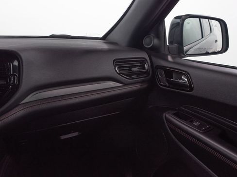 Used 2025 Dodge Durango GT AWD/4WD image 25