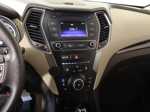 Used 2018 Hyundai Santa Fe Sport image 5