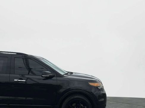 Used 2014 Ford Explorer Sport w/ Equipment Group 401A AWD/4WD image 31