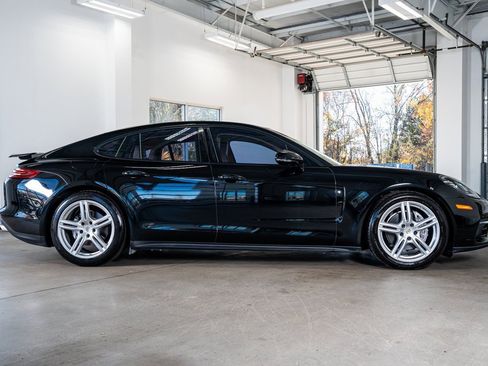 Used 2019 Porsche Panamera image 5