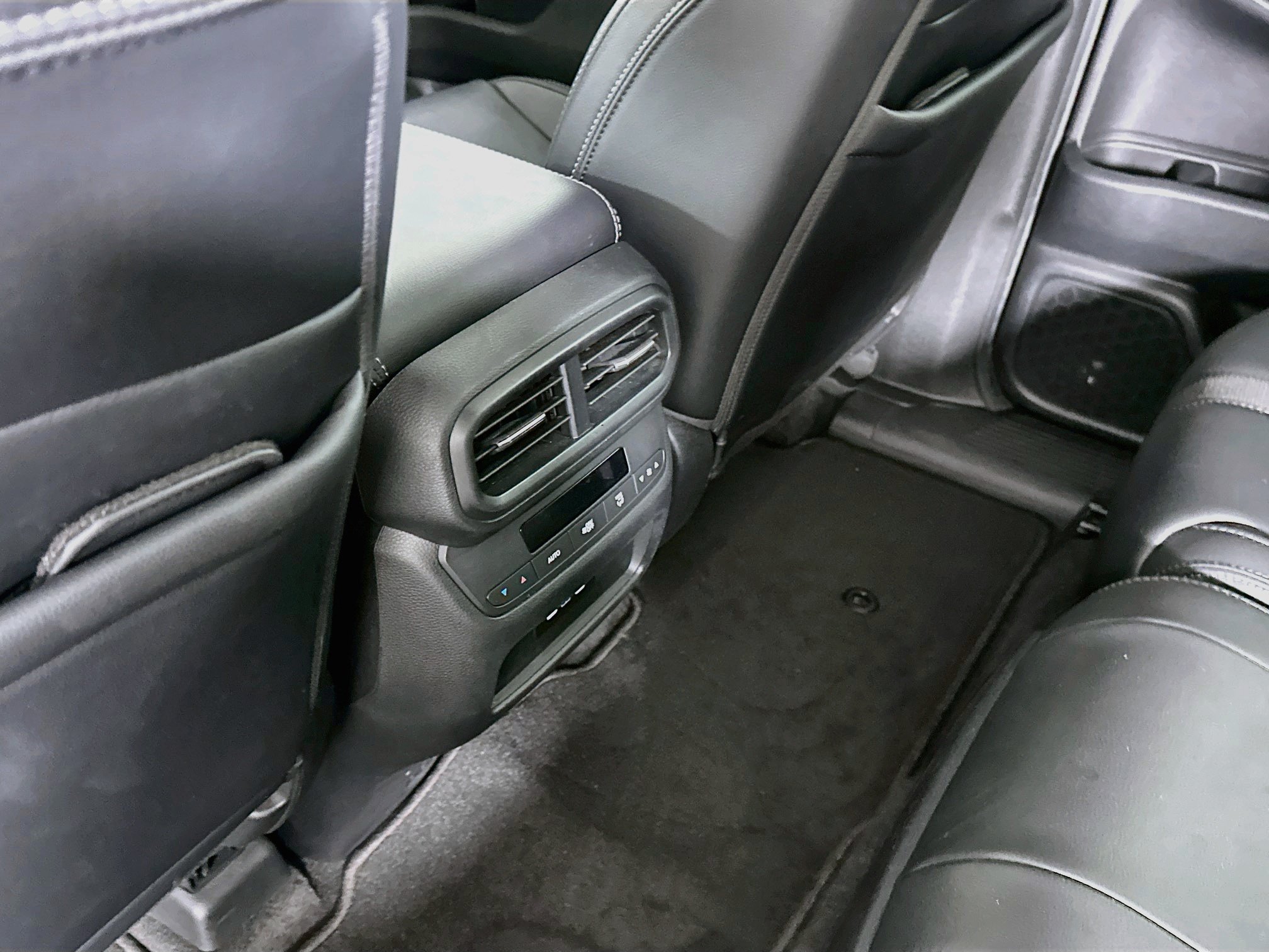 Used 2024 Honda Pilot EX-L image 26